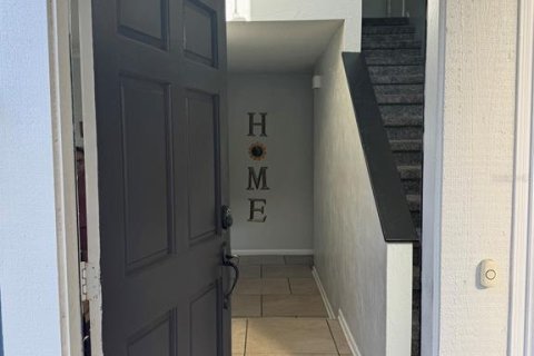 Villa ou maison à vendre à Ormond Beach, Floride: 4 chambres, 158.03 m2 № 2348205 - photo 2