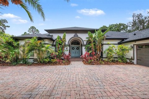 House in Odessa, Florida 4 bedrooms, 269.7 sq.m. № 2284462