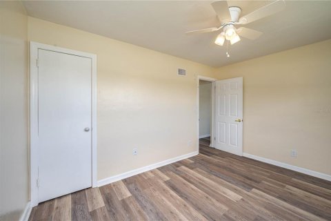 Casa en venta en Frostproof, Florida, 2 dormitorios, 96.62 m2 № 1833507 - foto 15