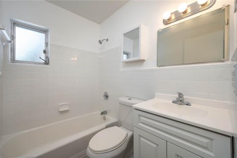 Casa en venta en Frostproof, Florida, 2 dormitorios, 96.62 m2 № 1833507 - foto 16
