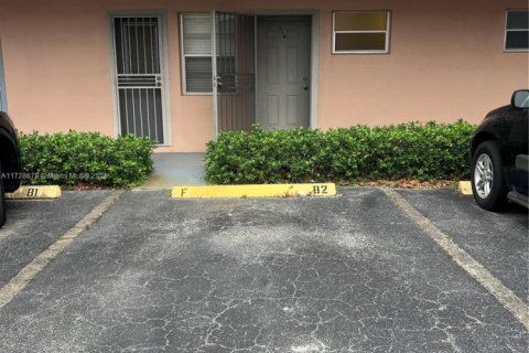 Copropriété à vendre à Miami, Floride: 1 chambre, 73.67 m2 № 2039559 - photo 3