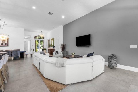 Villa ou maison à vendre à Palm Beach Gardens, Floride: 3 chambres, 245.73 m2 № 2281338 - photo 12