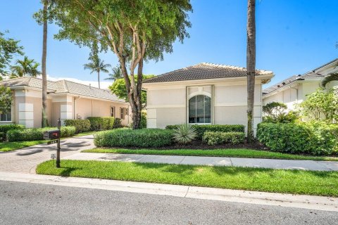 Villa ou maison à vendre à Palm Beach Gardens, Floride: 3 chambres, 245.73 m2 № 2281338 - photo 4