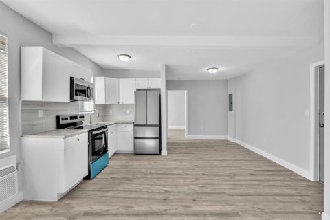 Apartment in Miami, Florida 2 bedrooms, 60.39 sq.m. № 2193123 - photo 3