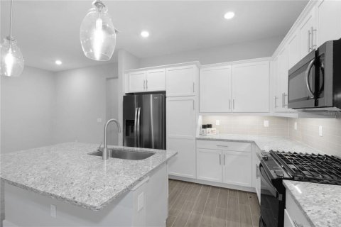 Dúplex en venta en Ocala, Florida, 2 dormitorios, 122.63 m2 № 1856071 - foto 2