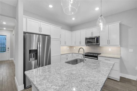 Dúplex en venta en Ocala, Florida, 2 dormitorios, 122.63 m2 № 1856071 - foto 3
