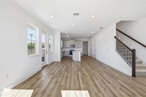 Casa en venta en Valrico, Florida, 3 dormitorios, 154.22 m2 № 2352510 - foto 6