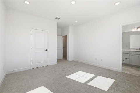 Casa en venta en Valrico, Florida, 3 dormitorios, 154.22 m2 № 2352510 - foto 28