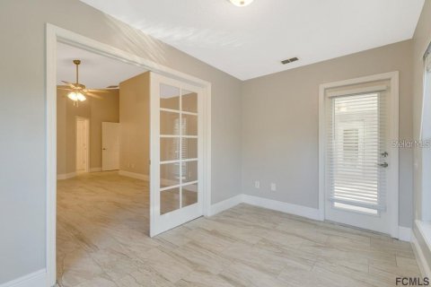 House in Palm Coast, Florida 4 bedrooms, 229.1 sq.m. № 2205560 - photo 27