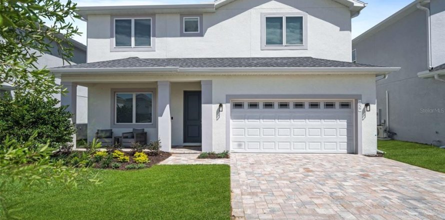Casa en Kissimmee, Florida 9 dormitorios, 378.39 m2 № 1525109