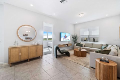 House in Kissimmee, Florida 9 bedrooms, 378.39 sq.m. № 1525109 - photo 26