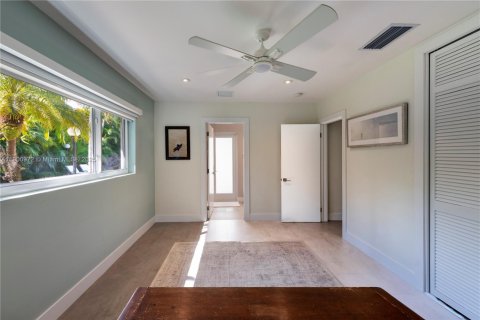 Casa en venta en Pinecrest, Florida, 5 dormitorios, 301.56 m2 № 1953974 - foto 21