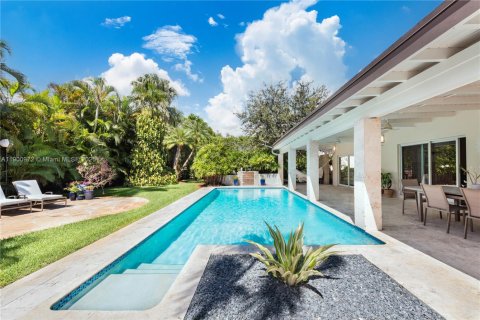 Casa en venta en Pinecrest, Florida, 5 dormitorios, 301.56 m2 № 1953974 - foto 10