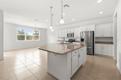 Casa en venta en Orlando, Florida, 3 dormitorios, 272.85 m2 № 2215337 - foto 2