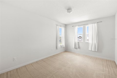 Casa en venta en Orlando, Florida, 3 dormitorios, 272.85 m2 № 2215337 - foto 10