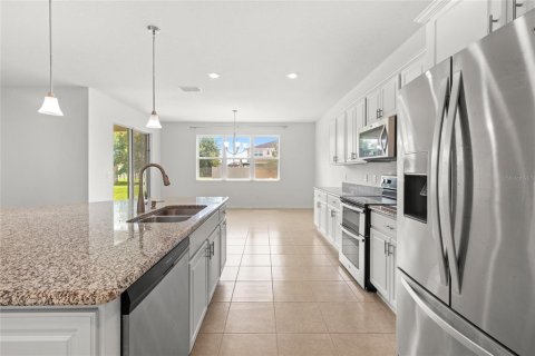 Casa en venta en Orlando, Florida, 3 dormitorios, 272.85 m2 № 2215337 - foto 4