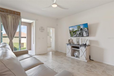 Casa en venta en Groveland, Florida, 3 dormitorios, 156.08 m2 № 2116549 - foto 28