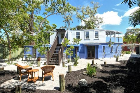 House in Sarasota, Florida 3 bedrooms, 181.07 sq.m. № 1586686 - photo 7