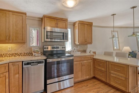 House in Sarasota, Florida 3 bedrooms, 181.07 sq.m. № 1586686 - photo 26
