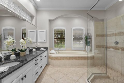 House in Lakewood Ranch, Florida 3 bedrooms, 332.4 sq.m. № 2200244 - photo 26