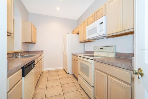 Copropriété à louer à Orlando, Floride: 3 chambres, 130.81 m2 № 1819360 - photo 5