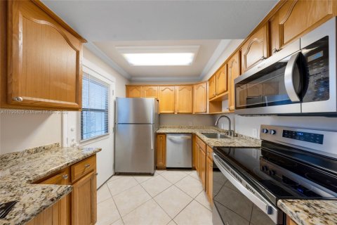 Condo in Aventura, Florida, 2 bedrooms  № 1731483 - photo 21