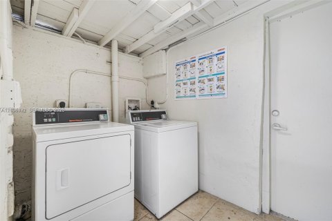 Appartement à louer à Miami, Floride: 1 chambre, 72.46 m2 № 2412389 - photo 13