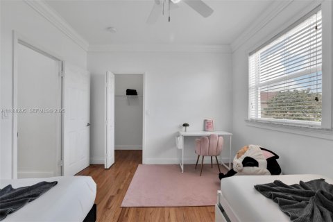 Снять в аренду виллу или дом в Майами, Флорида 4 спальни, 236.06м2, № 1942277 - фото 27