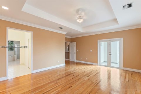 Снять в аренду виллу или дом в Майами, Флорида 4 спальни, 236.06м2, № 1942277 - фото 16