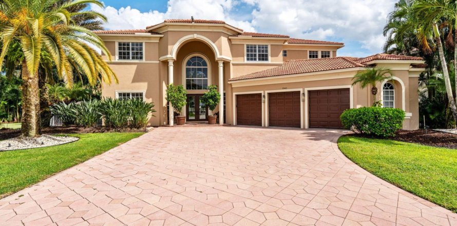 Villa ou maison à Wellington, Floride 6 chambres, 385.17 m2 № 2249199