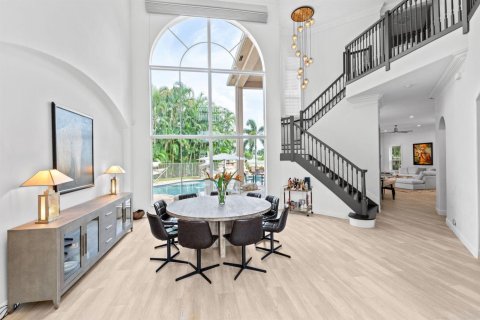Villa ou maison à vendre à Wellington, Floride: 6 chambres, 385.17 m2 № 2249199 - photo 4