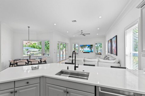 Villa ou maison à vendre à Wellington, Floride: 6 chambres, 385.17 m2 № 2249199 - photo 15