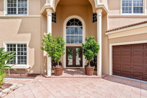 Villa ou maison à vendre à Wellington, Floride: 6 chambres, 385.17 m2 № 2249199 - photo 2
