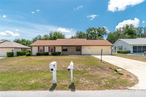 Casa en Ocala, Florida 3 dormitorios, 117.52 m2 № 2140614