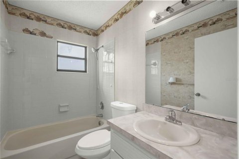 House in Belleview, Florida 2 bedrooms, 122.63 sq.m. № 2258359 - photo 15