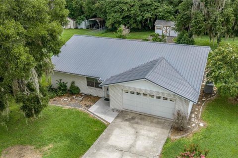Casa en Belleview, Florida 2 dormitorios, 122.63 m2 № 2258359