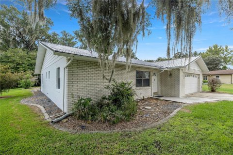 House in Belleview, Florida 2 bedrooms, 122.63 sq.m. № 2258359 - photo 27