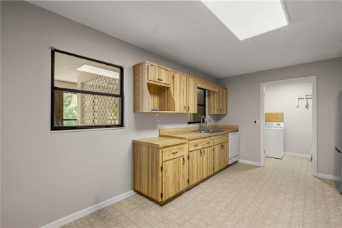 House in Belleview, Florida 2 bedrooms, 122.63 sq.m. № 2258359 - photo 8