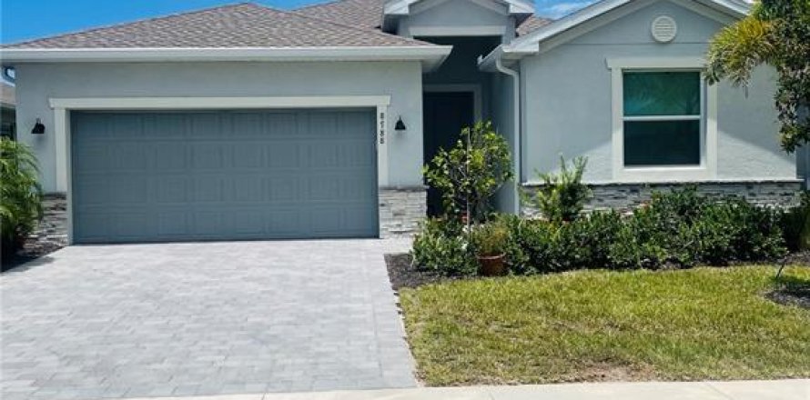 Casa en Englewood, Florida 4 dormitorios, 189.15 m2 № 1880975