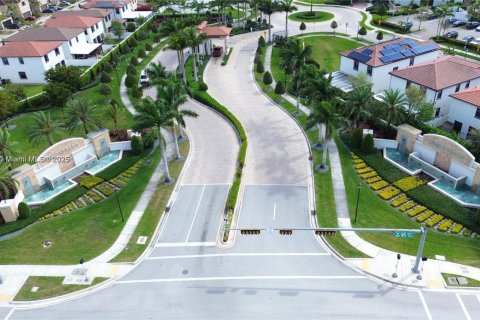 Adosado en venta en Hialeah, Florida, 3 dormitorios, 147.06 m2 № 1968536 - foto 28
