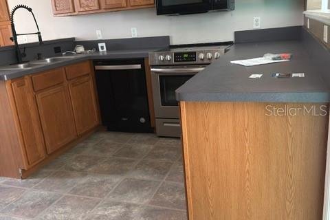 House in Deltona, Florida 3 bedrooms, 151.24 sq.m. № 1825416 - photo 14