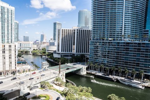 Copropriété à louer à Miami, Floride: 1 chambre, 96.15 m2 № 2187866 - photo 27