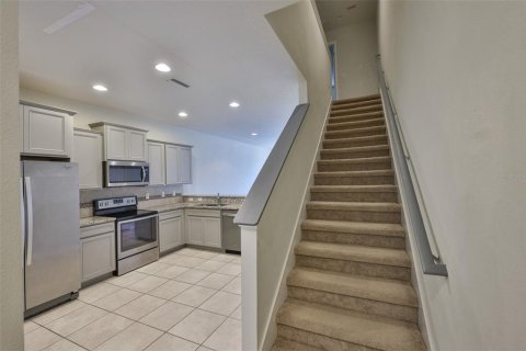 Townhouse in MAGNOLIA PARK in Riverview, Florida 2 bedrooms, 137.5 sq.m. № 1895093 - photo 6