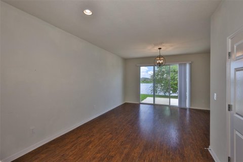 Townhouse in MAGNOLIA PARK in Riverview, Florida 2 bedrooms, 137.5 sq.m. № 1895093 - photo 3
