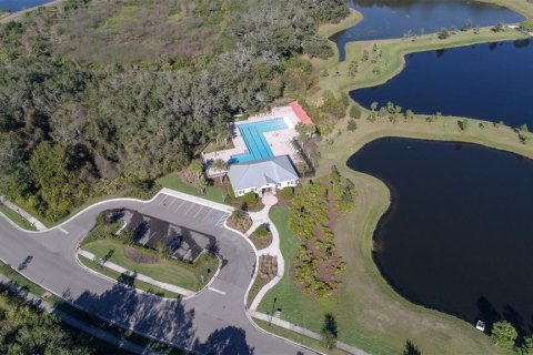 Townhouse in MAGNOLIA PARK in Riverview, Florida 2 bedrooms, 137.5 sq.m. № 1895093 - photo 5