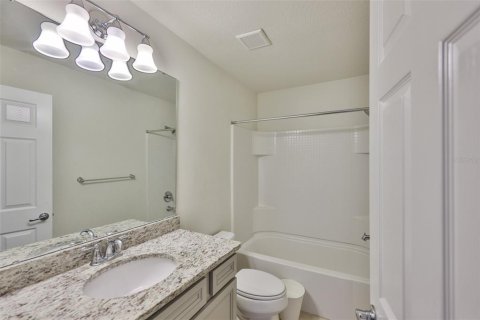 Townhouse in MAGNOLIA PARK in Riverview, Florida 2 bedrooms, 137.5 sq.m. № 1895093 - photo 25