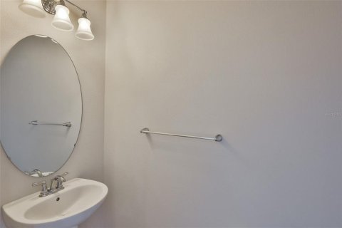 Townhouse in MAGNOLIA PARK in Riverview, Florida 2 bedrooms, 137.5 sq.m. № 1895093 - photo 16