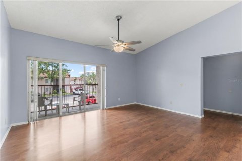 Condo in Orlando, Florida, 2 bedrooms  № 1746584 - photo 6