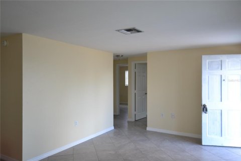 Casa en alquiler en Holiday, Florida, 2 dormitorios, 100.15 m2 № 2093518 - foto 7