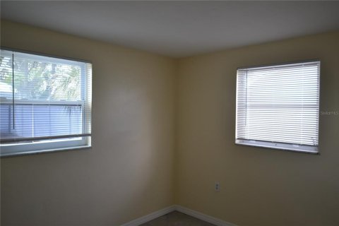 Casa en alquiler en Holiday, Florida, 2 dormitorios, 100.15 m2 № 2093518 - foto 9